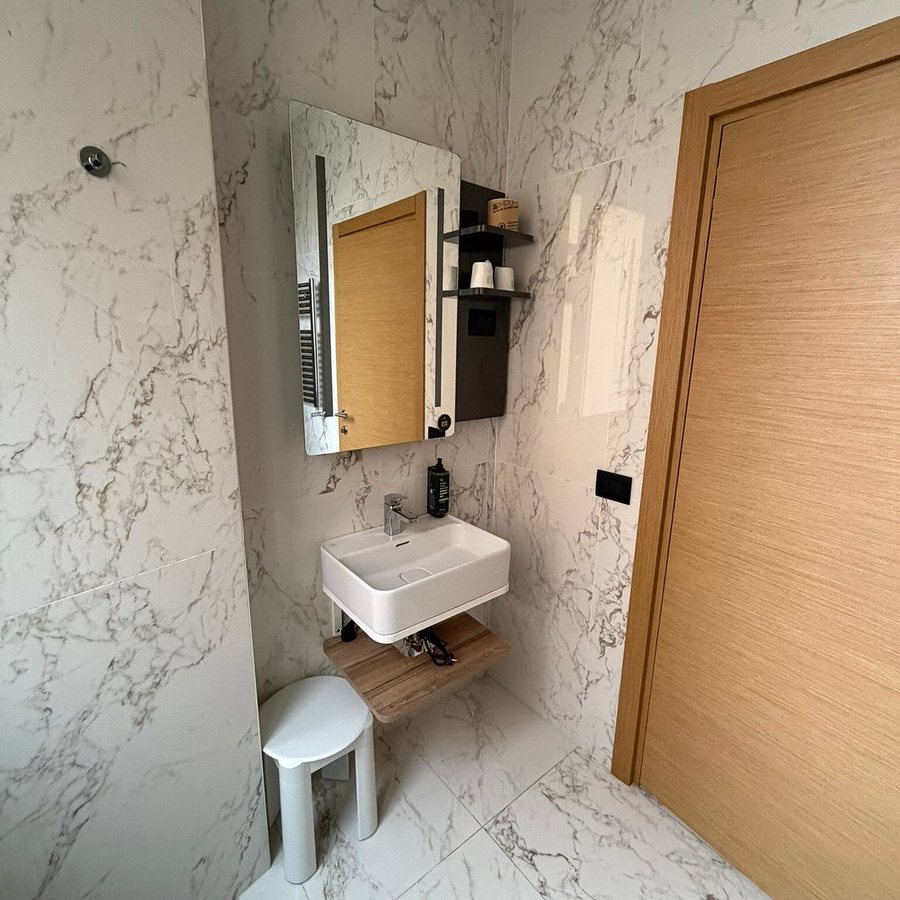B B Hotel Roma Italia Viminale — Bathroom