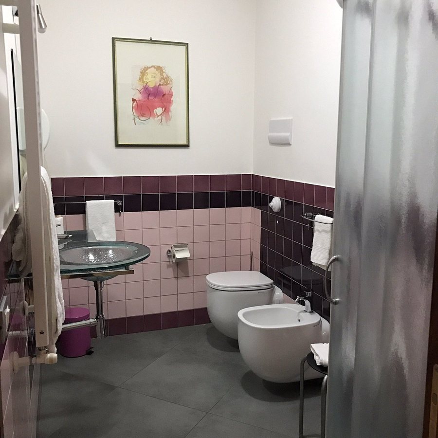 B B Le Porte del Centro — Bathroom