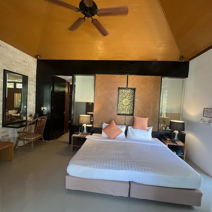 Baan Krating Phuket Resort — Guest room
