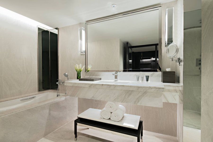 Baan Vajra — Bathroom