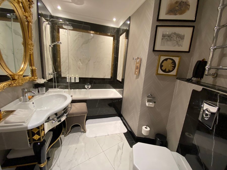 Bachleda Luxury Hotel Krakow MGallery — Bathroom
