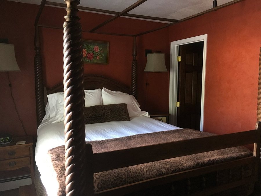 Bad Rock Bed and Breakfast — Guest room