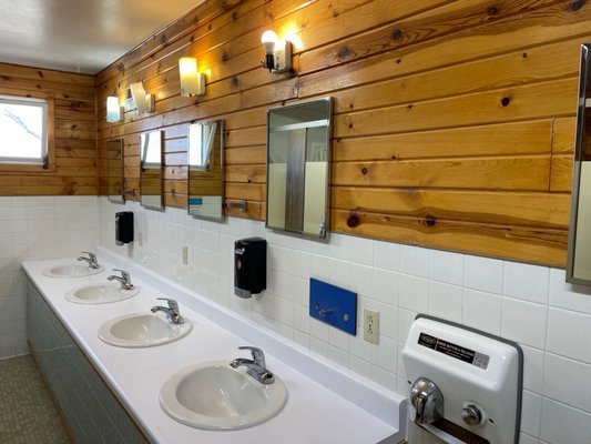 Badlands White River KOA — Bathroom