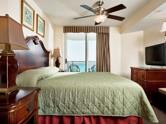 Bahama Sands Luxury Condominiums — Guest room