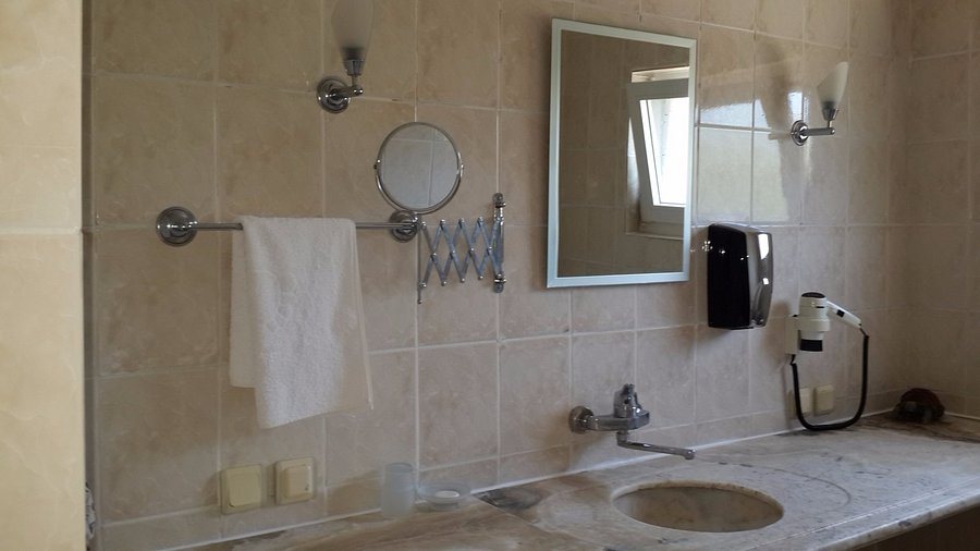Bahaus Guesthouse Istanbul — Bathroom