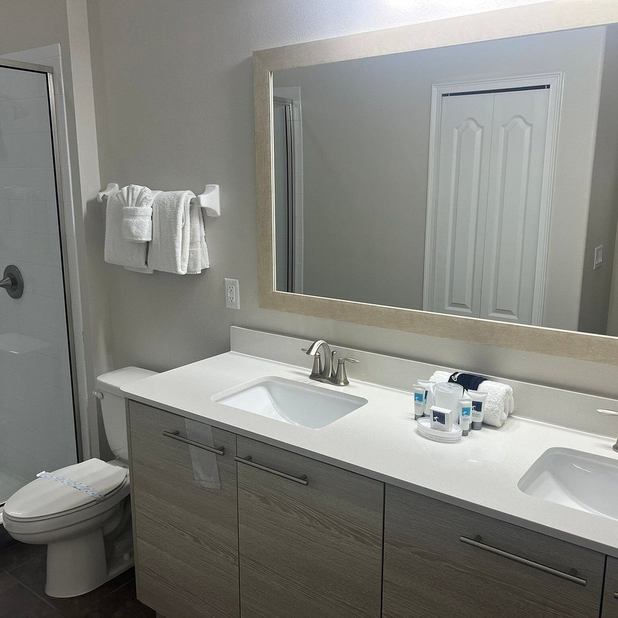 Balmoral Resort Florida — Bathroom