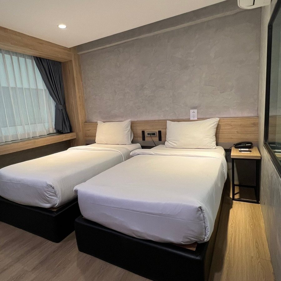 Bangkok Loft Inn — Guest room