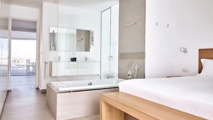 Baobab Suites — Bathroom