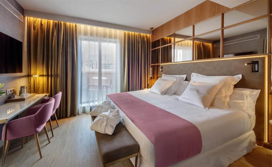 Barcelo Emperatriz — Guest room