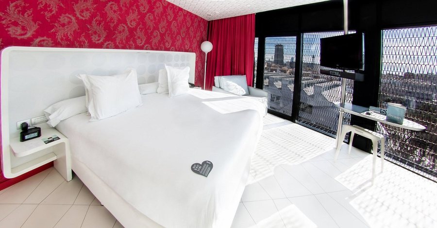 Barcelo Raval Barcelona Catalonia — Guest room