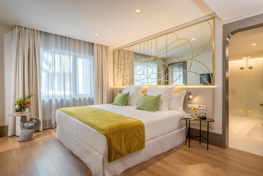 Barcelo Torre de Madrid — Guest room