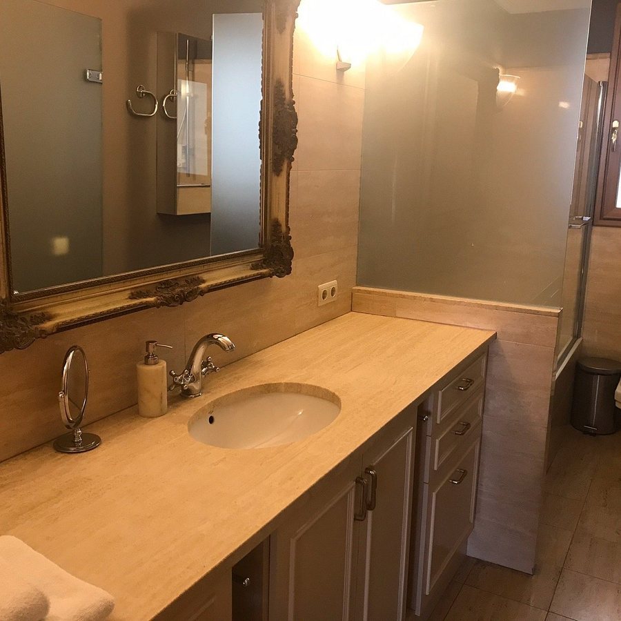 Barcino 147 Bed Breakfast Barcelona Catalonia — Bathroom