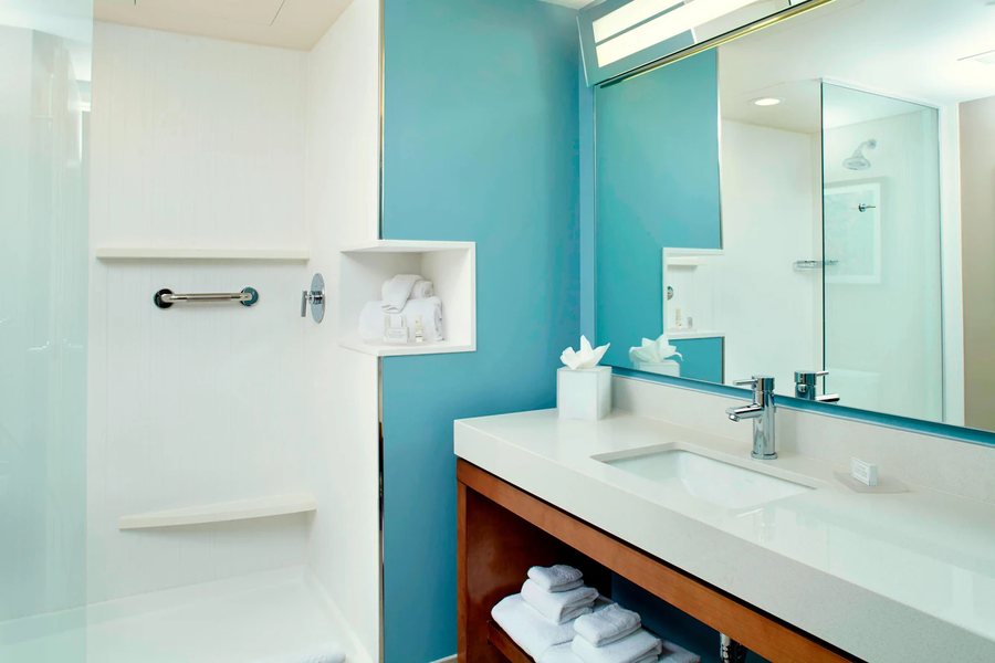 Barefoot Suites — Bathroom