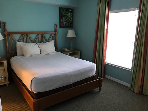 Barefoot Suites — Guest room