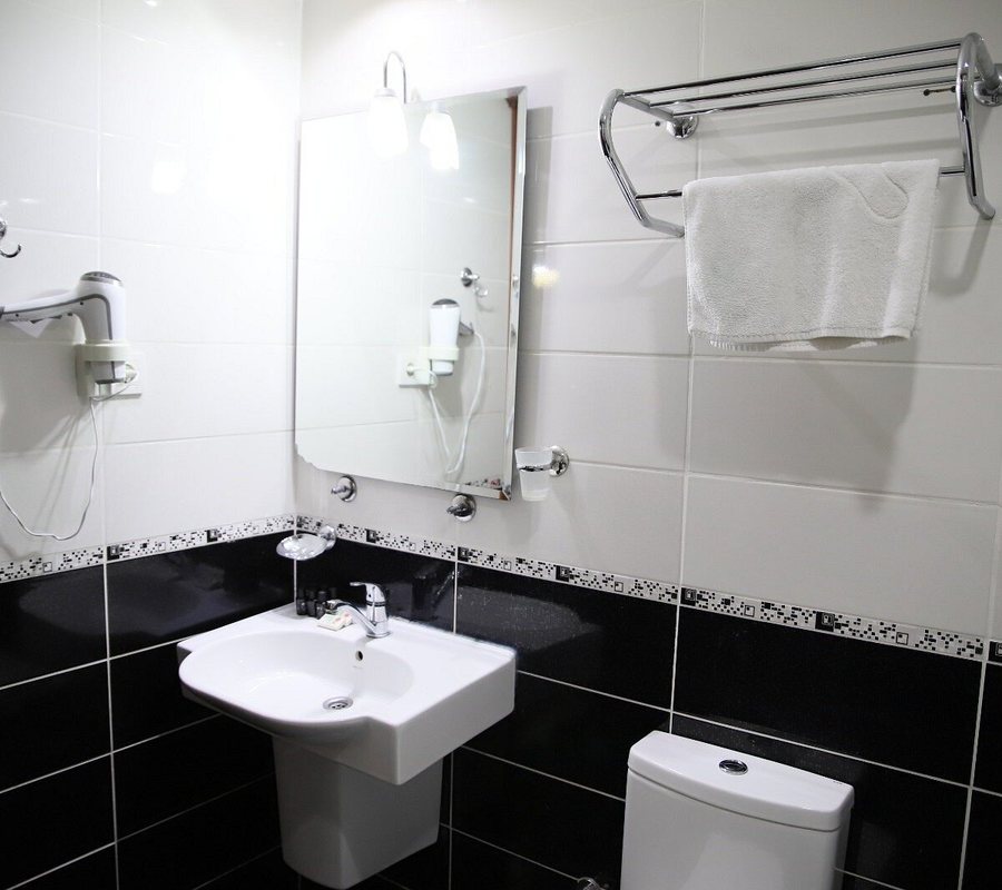 Basileus Hotel Istanbul — Bathroom