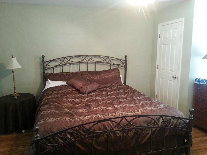 Bavarian Brook Condos Lodge — Guest room