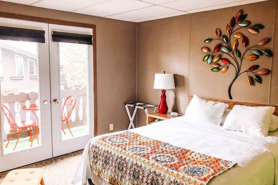 Bavarian Inn Black Hills — Guest room