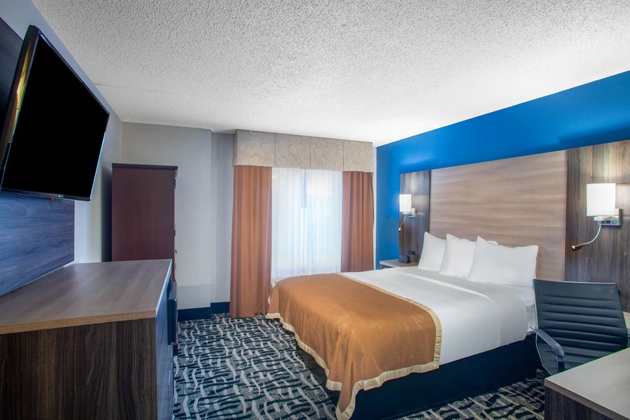 Baymont by Wyndham Branson On the Strip — Guest room