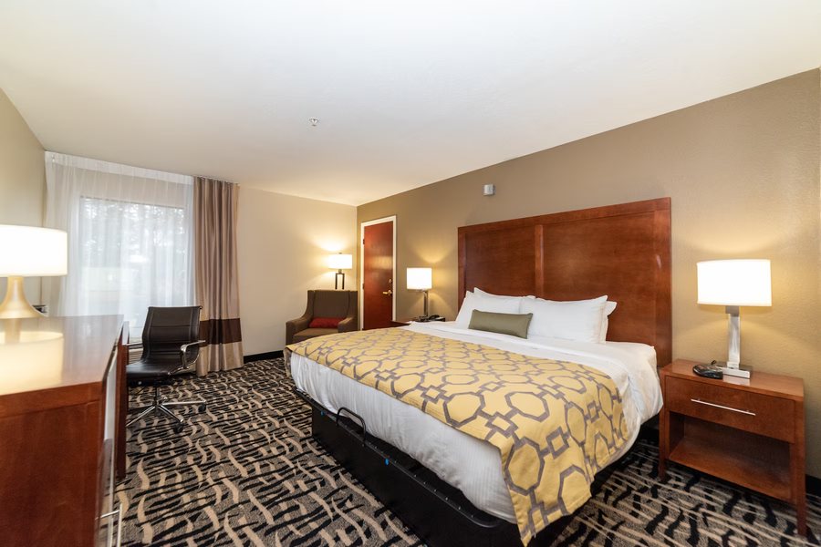 Baymont by Wyndham Caddo Valley Arkadelphia — Guest room
