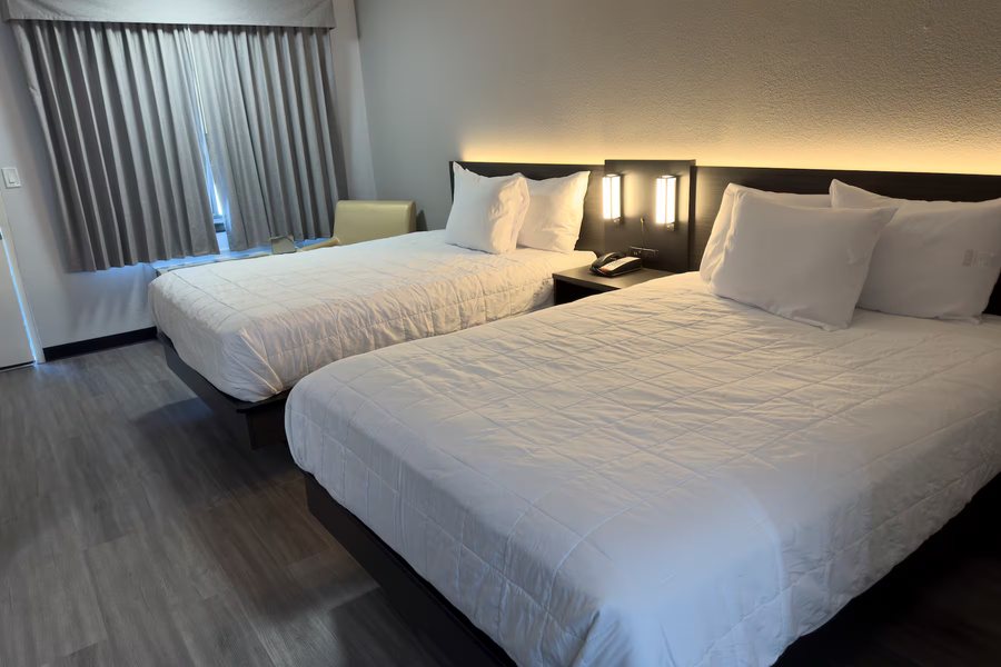 Baymont By Wyndham Rock Hill — Guest room