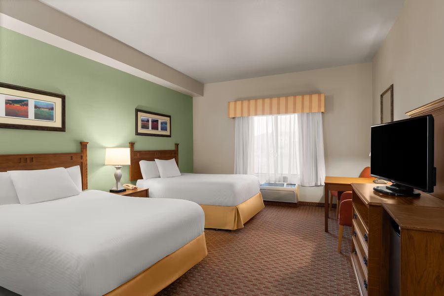 Baymont Inn Suites by Wyndham Sturgis — Guest room