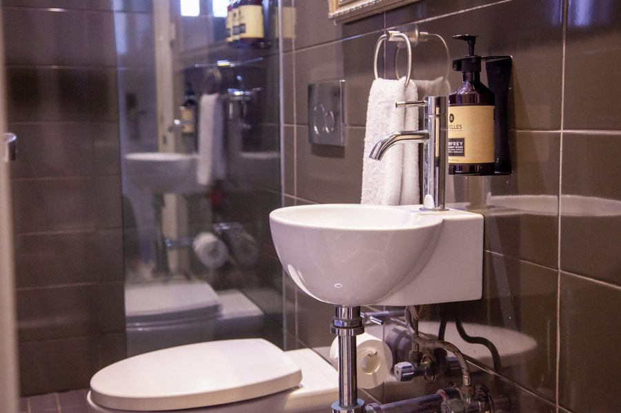 Bayswater Boutique Lodge — Bathroom