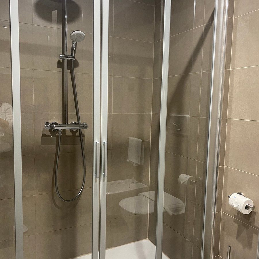 BB Hotels Smarthotel Duomo — Bathroom