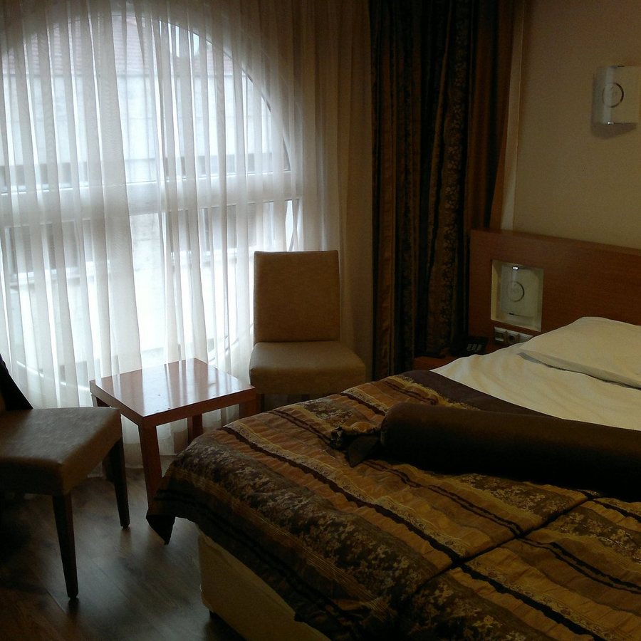 BC Burhan Cacan Hotel Spa Cafe Istanbul — Guest room