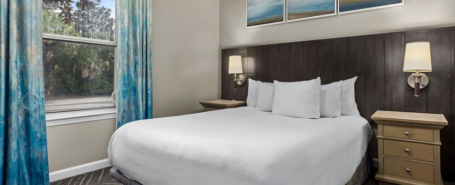 Beach Street Cottages — Guest room