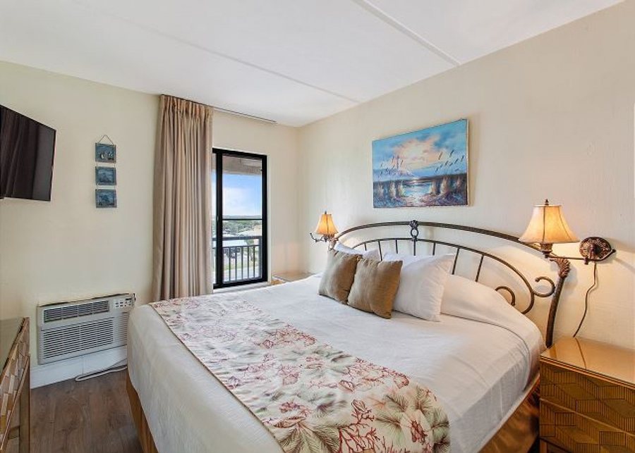 Beacher s Lodge — Guest room