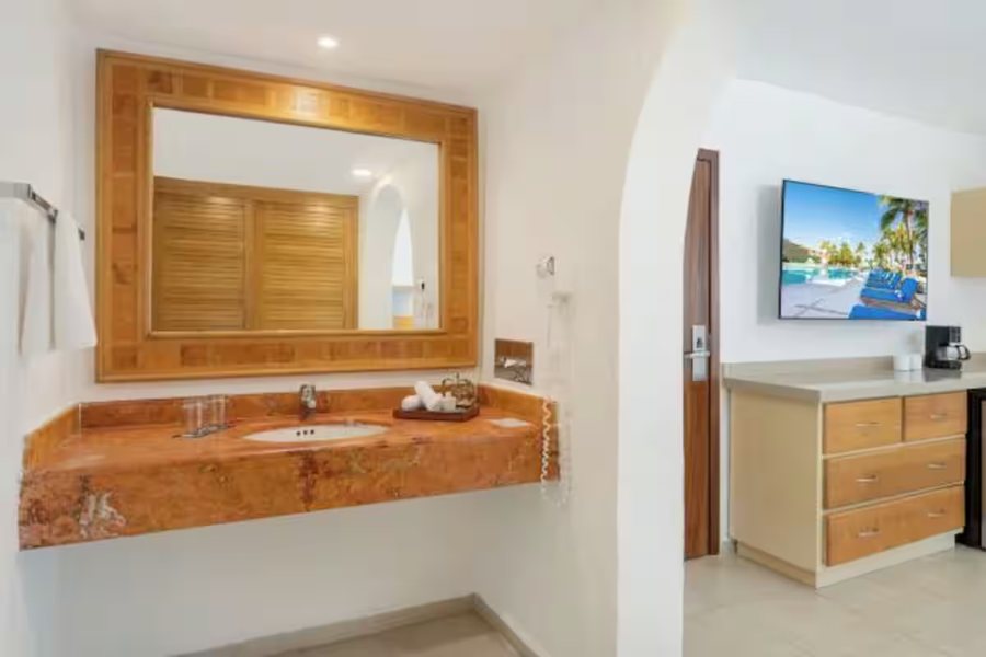 Beachscape Kin Ha Villas Suites — Bathroom