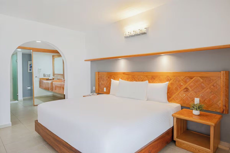 Beachscape Kin Ha Villas Suites — Guest room