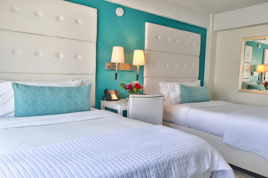 Beacon South Beach Hotel Miami Beach Florida — Guest room