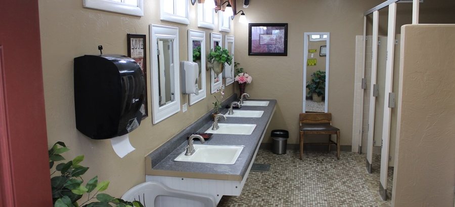 Beaver Koa Journey — Bathroom