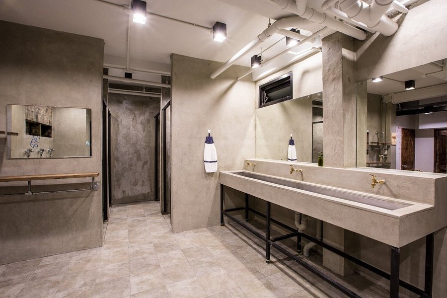 Bed To Bangkok — Bathroom