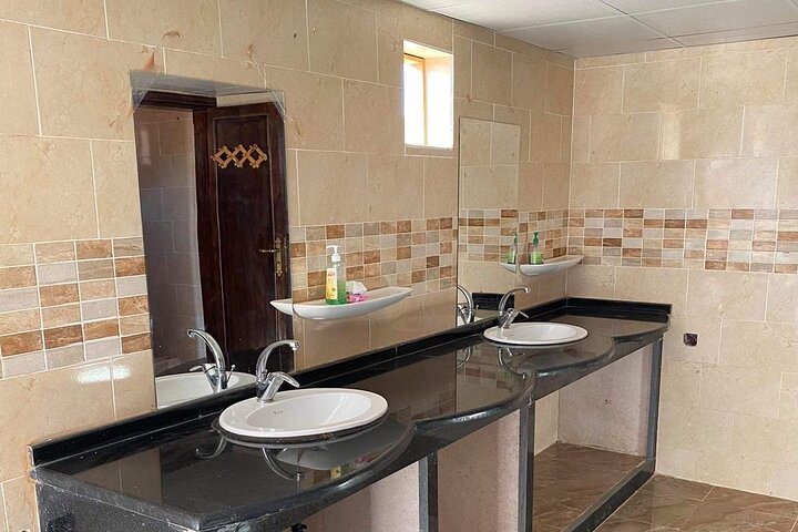 Bedouin Nomdas Adventures — Bathroom