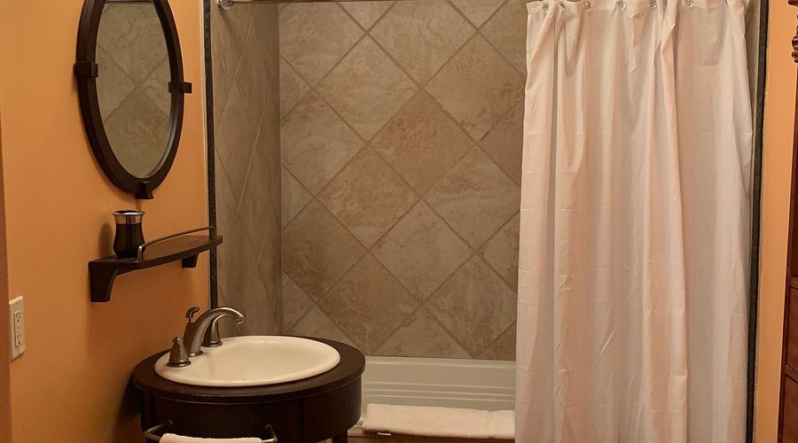 Bel Air Villa Los Angeles California — Bathroom