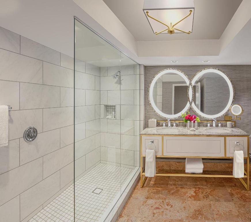 Bellagio Las Vegas Nevada — Bathroom