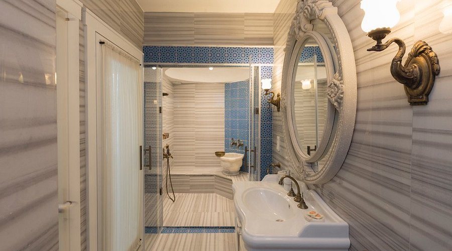 Berk Guest House Grandma s House Istanbul — Bathroom