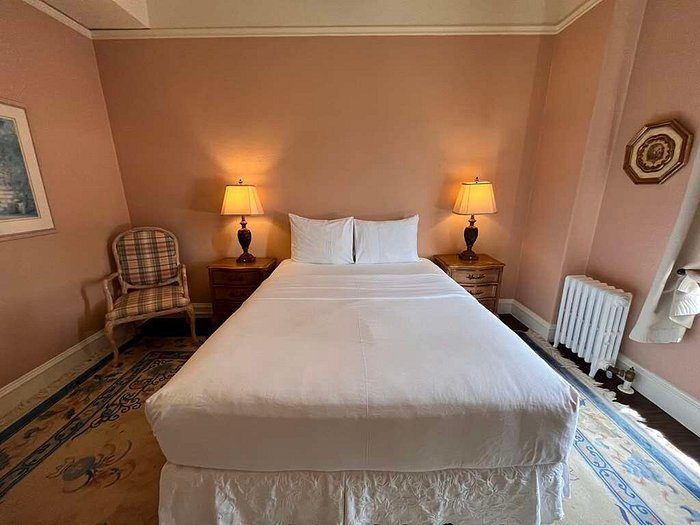 Berkeley City Club — Guest room