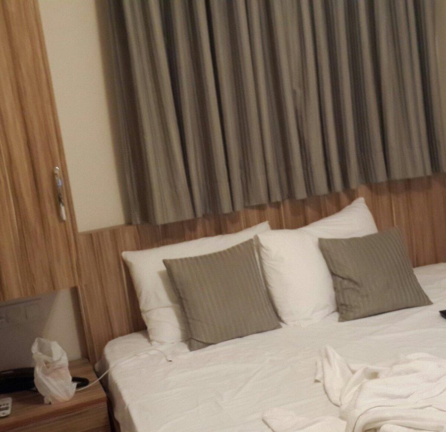 Berlin Hotel Istanbul — Guest room
