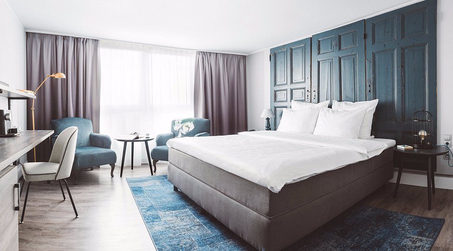 Berlin Resort — Guest room