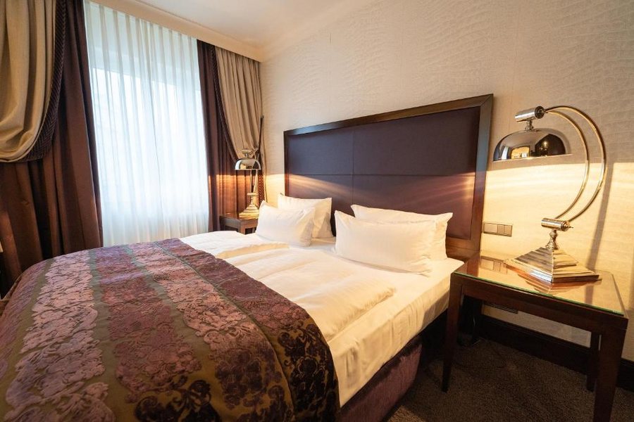Bernstein Villa Kastania — Guest room