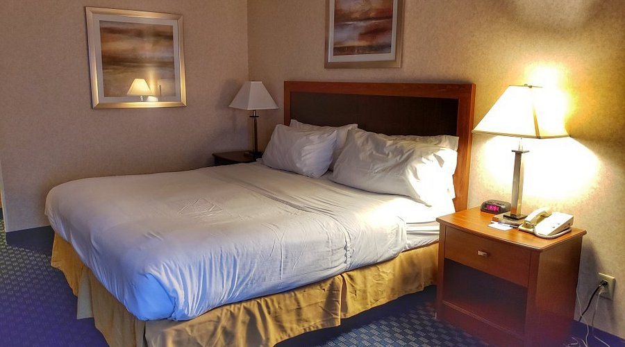Best Western Abilene Inn Suites — Guest room