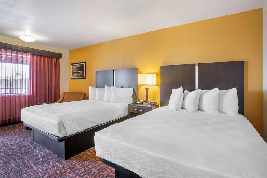 Best Western Arizonian Inn — Guest room