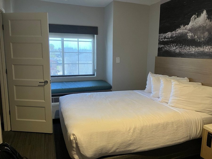 Best Western Beachside Inn — Guest room