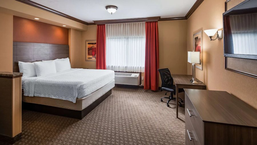 Best Western Canton Inn — Guest room