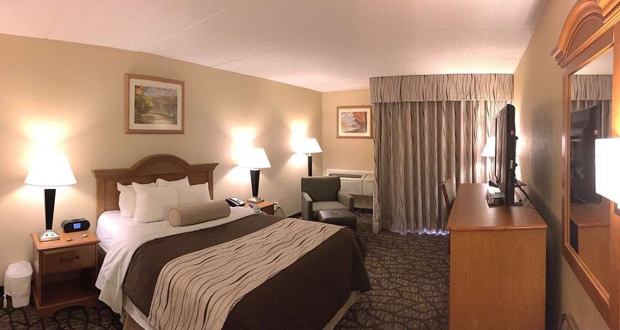Best Western Clifton Park — Guest room