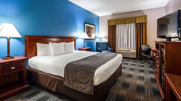 Best Western Geneseo Inn Geneseo Illinois — Guest room