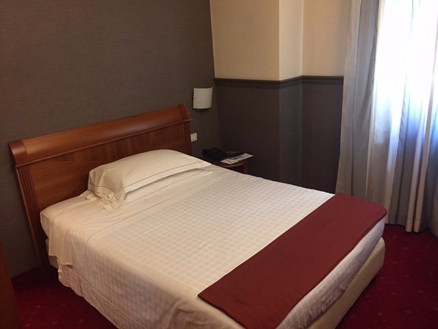 Best Western Hotel Major — Guest room
